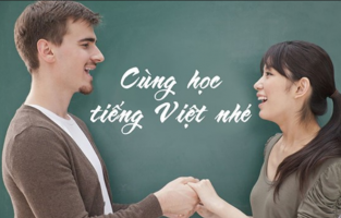Giáo viên dạy tiếng Việt cho người Thái tại Nha Trang